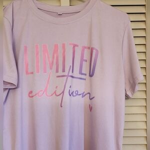 Womens Brand New XL Teeshirt . Really Cute